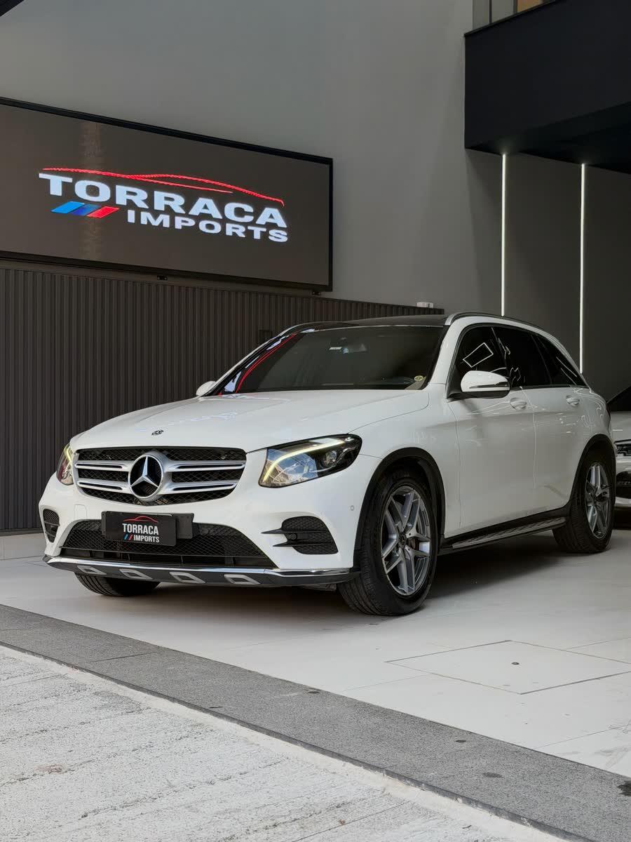 Mercedes-Benz GLC 250 Sport Blindada 2017/2018, cor branco